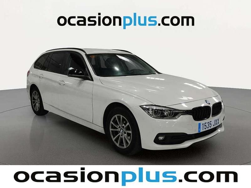 Usado BMW 318 150 CV (110 kW) 2017 Blanco Familiar