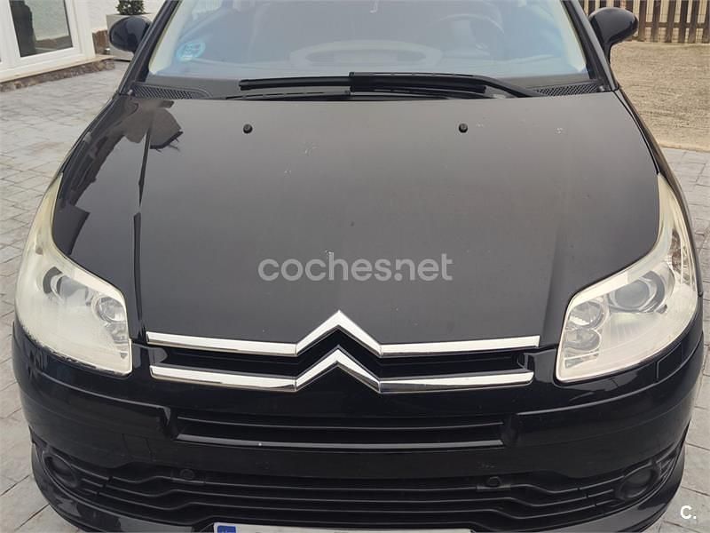 Usado Citroën C4 110 CV (80 kW) 2008 Negro Berlina