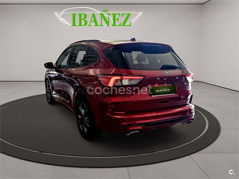 Usado Ford Kuga ST-Line 120 CV (88 kW) 2021 Rojo SUV