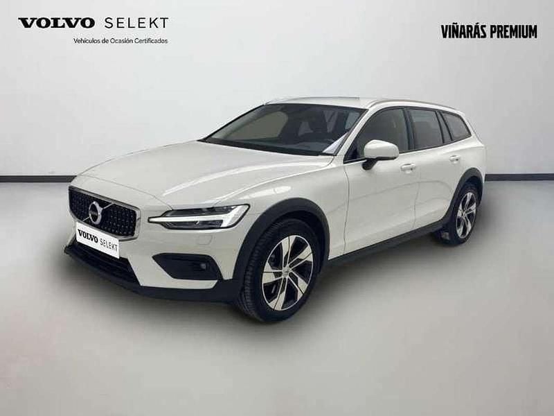 Blanco Usado 2021 Volvo V60 CC Familiar | 36.621 € (Precio justo) - Imagen 1/4