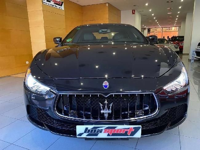 Usado Maserati Ghibli 275 CV (202 kW) 2016 Negro Coupe