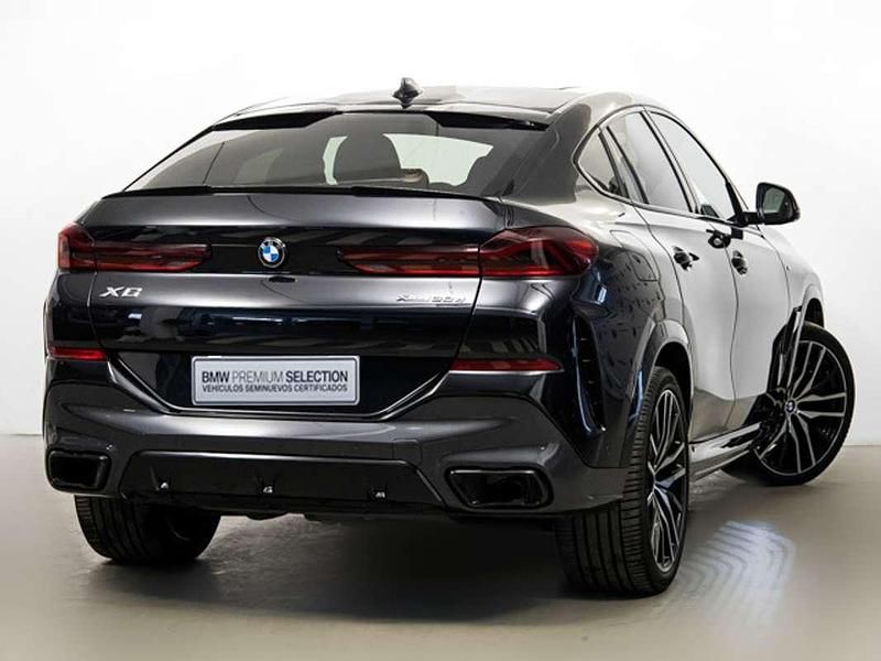 Usado BMW X6 Comfort Edition 286 CV (210 kW) 2022 Negro SUV