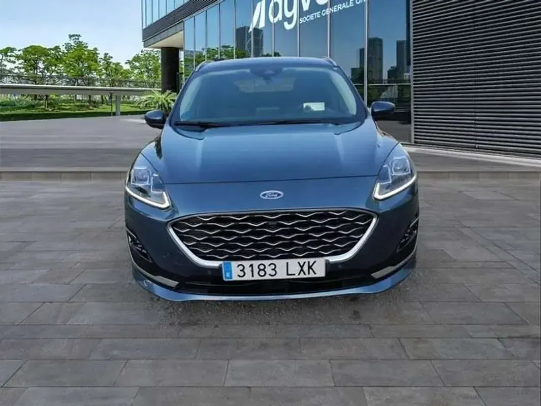 Usado Ford Kuga Vignale 226 CV (166 kW) 2022 Azul SUV