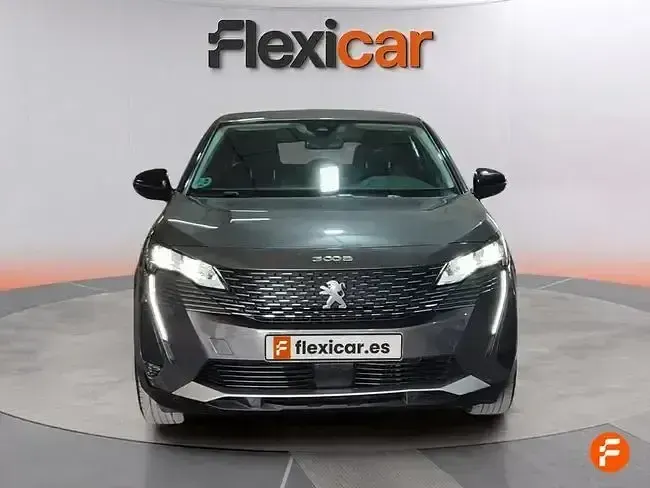 Usado Peugeot 3008 Active 130 CV (95 kW) 2022 Gris SUV