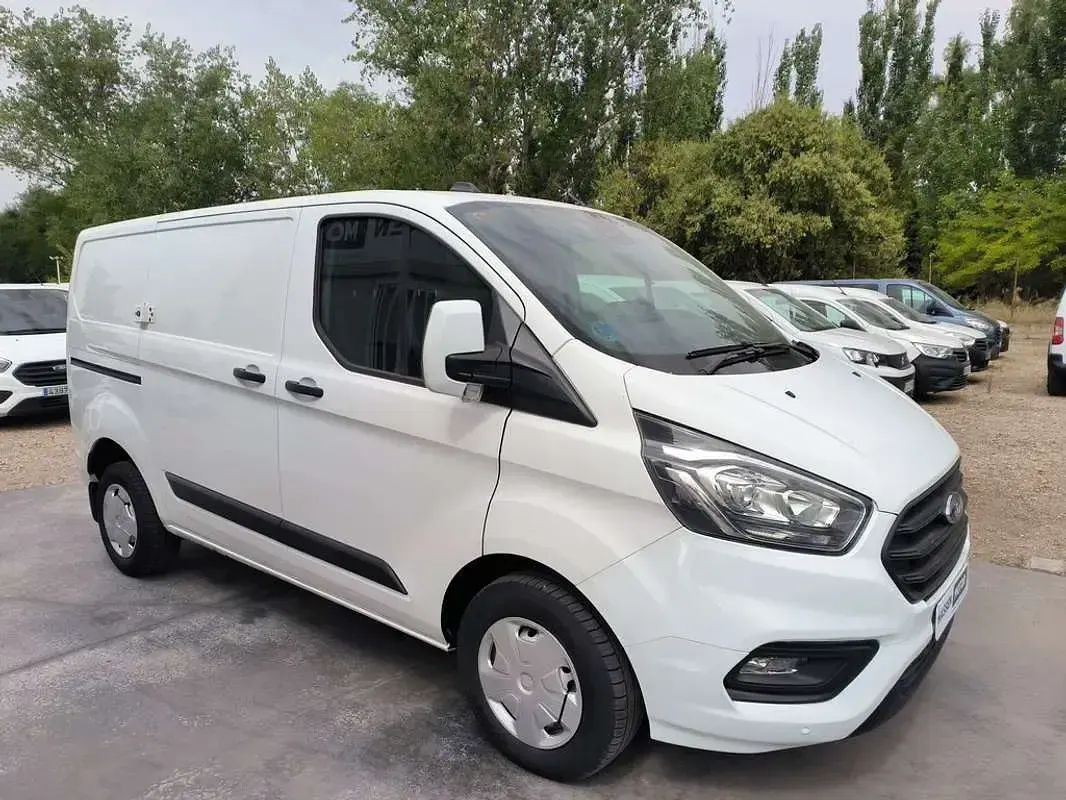 Usado Ford Transit Trend 129 CV (94 kW) 2021 Blanco Van