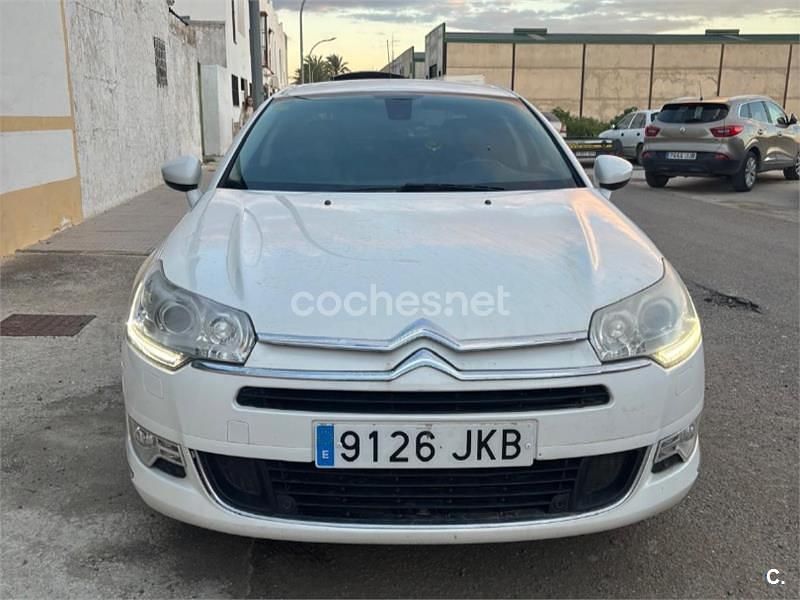 Usado Citroën C5 Feel 180 HP (132 kW) 2015 Branco Sedan