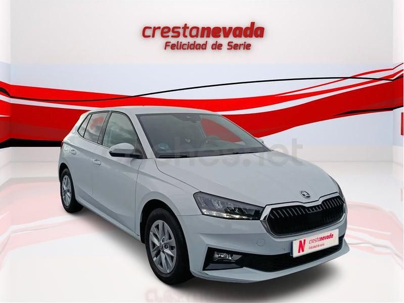 Usado Skoda Fabia Essence 80 CV (58 kW) 2024 Blanco Utilitario