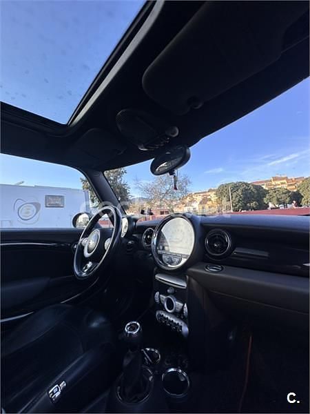 Usado Mini John Cooper Works 231 CV (169 kW) 2024 Rojo Utilitario