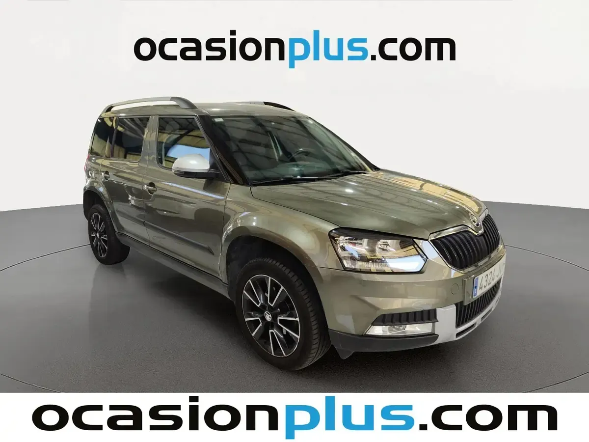 Usado Skoda Yeti 110 CV (80 kW) 2016 Verde SUV