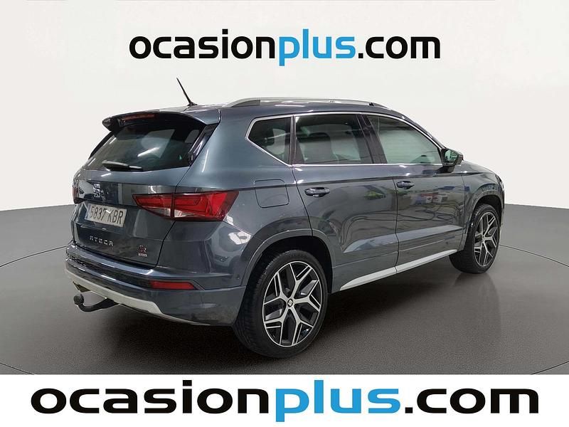 Usado Seat Ateca 4Drive 190 CV (139 kW) 2017 Gris SUV