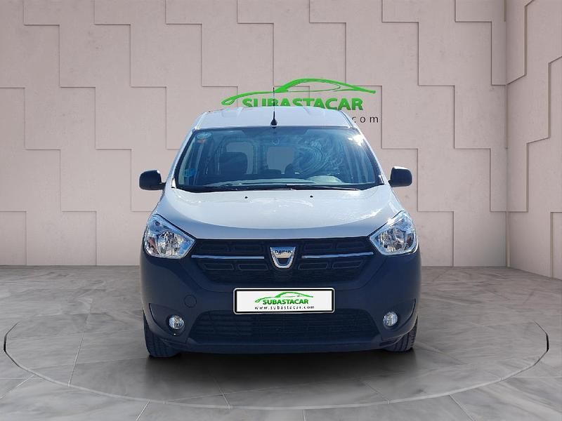 Usado Dacia Dokker Essentiel 110 CV (80 kW) 2021 Blanco Monovolumen
