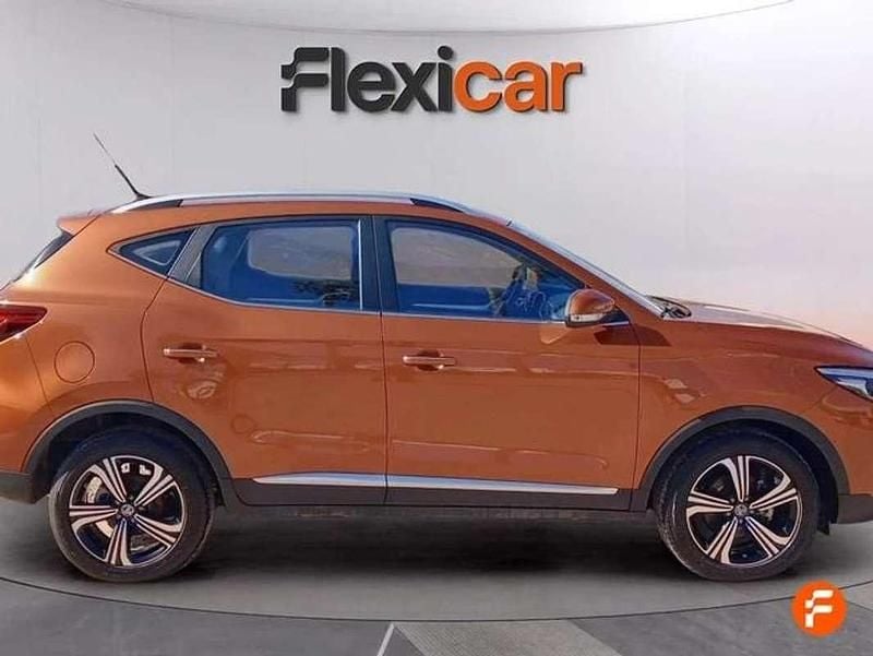 Usado MG ZS Luxury 106 HP (77 kW) 2025 Laranja SUV