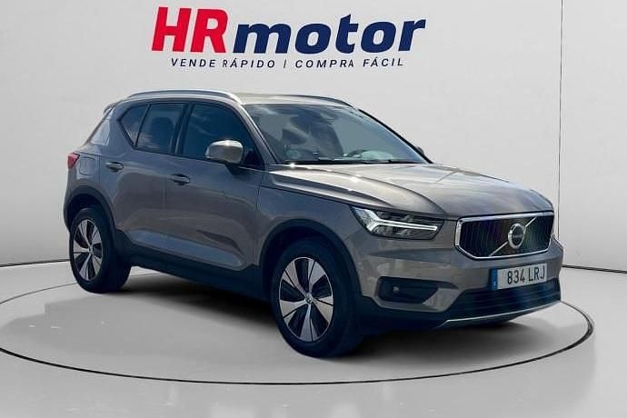Usado 2021 Volvo XC40 Momentum SUV | 24.190 € (Super precio) - Imagen 1/4