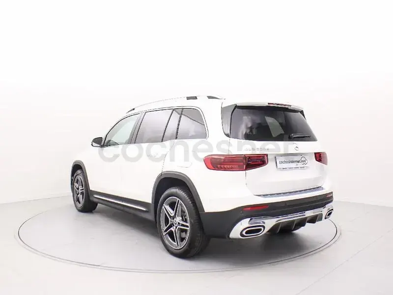 Usado Mercedes GLB200 150 CV (110 kW) 2024 Blanco SUV