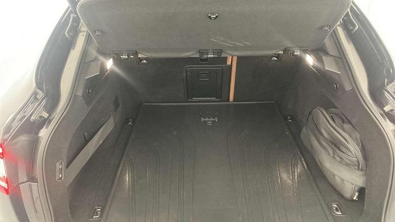 Usado Maserati Levante 349 CV (256 kW) 2021 Negro SUV