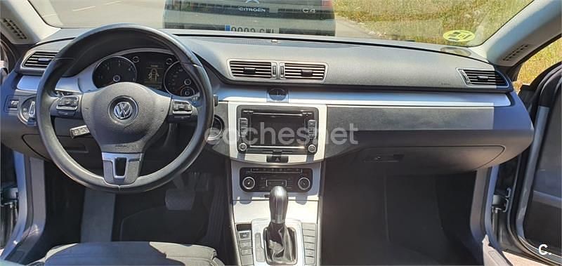 Usado VW Passat R-line BlueMotion 140 CV (102 kW) 2011 Gris / plata Berlina