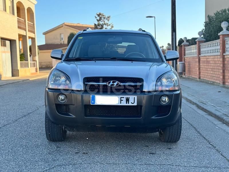 Usado Hyundai Tucson Comfort 140 CV (102 kW) 2007 Gris / plata SUV