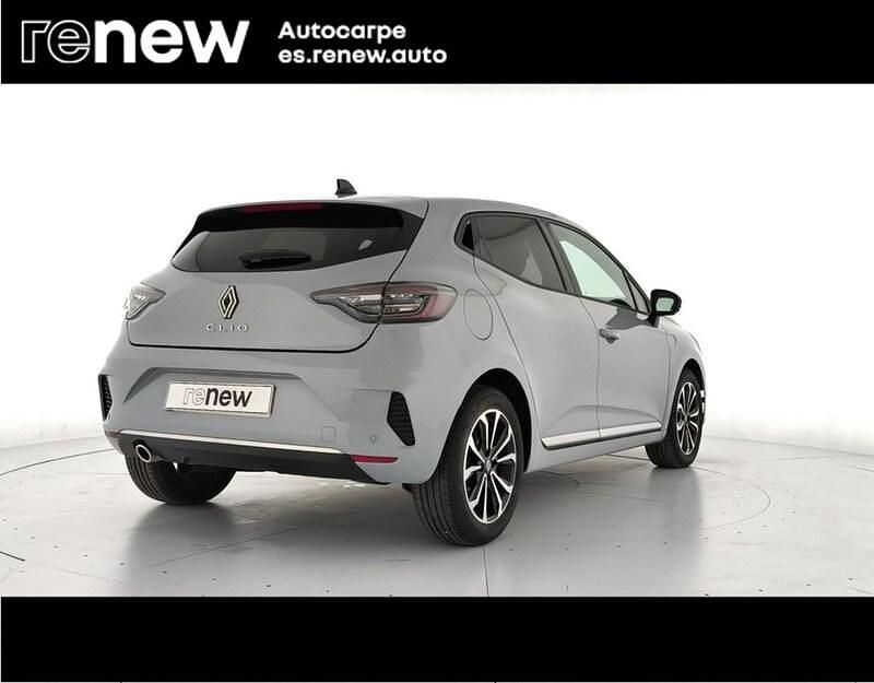 Usado Renault Clio V Techno 100 CV (73 kW) 2025 Gris Berlina