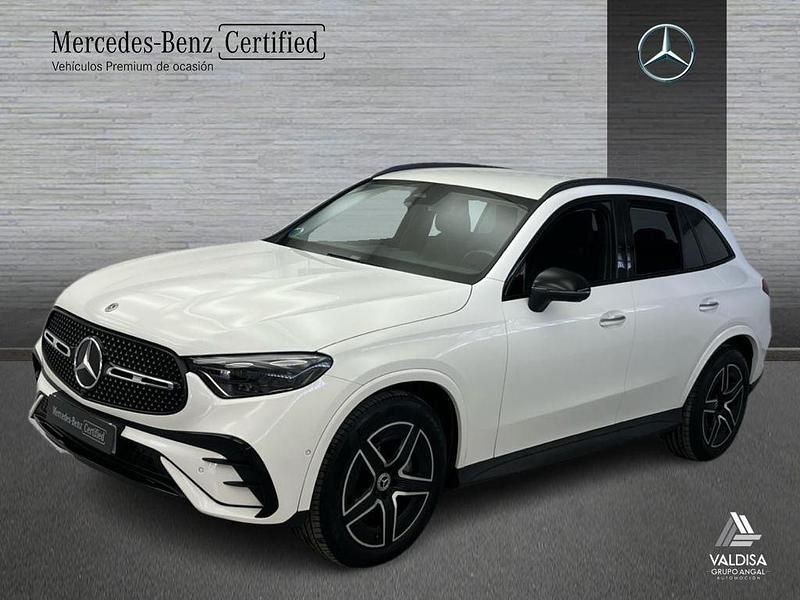 Usado Mercedes GLC220 AMG line 197 CV (144 kW) 2023 Blanco polar SUV