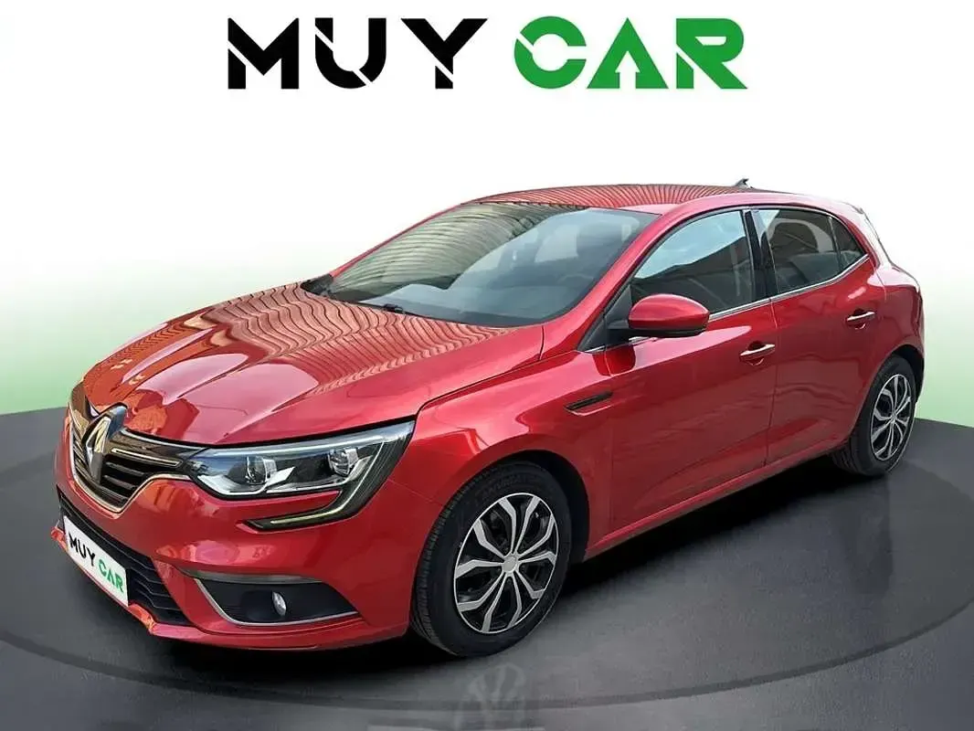 Usado Renault Mégane IV Business 116 CV (85 kW) 2019 Rojo Utilitario