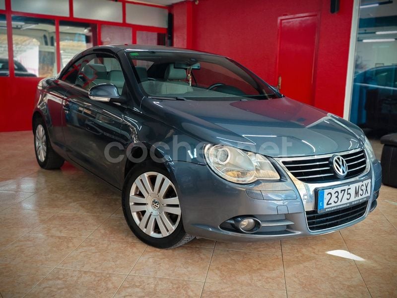 Gris / plata Usado 2007 VW Eos Descapotable | 6700 € - Imagen 1/4
