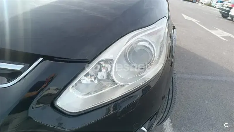 Usado Ford Grand C-Max Titanium 140 CV (102 kW) 2011 Negro Monovolumen
