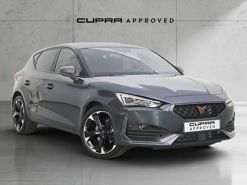 Gris Usado 2024 Cupra Leon Berlina | 26.900 € (Precio justo) - Imagen 1/4