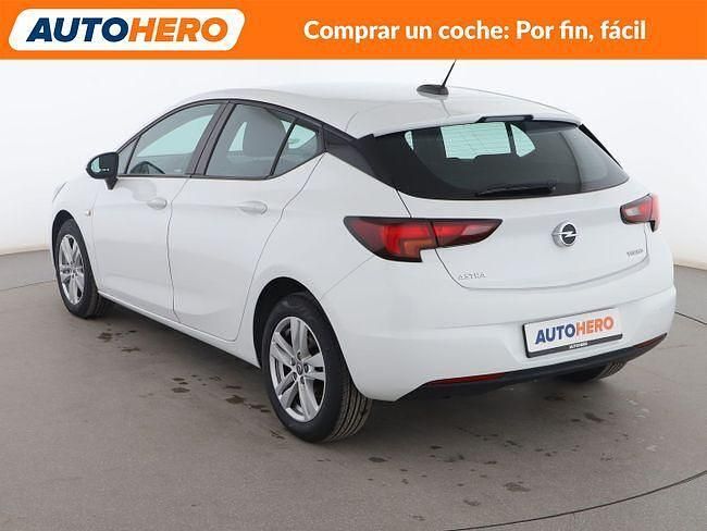 Usado Opel Astra Selective 126 CV (92 kW) 2017 Blanco Berlina