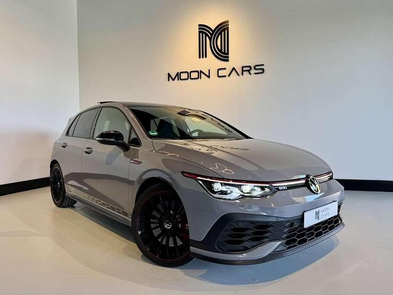 Gris Usado 2022 VW Golf VIII GTI Utilitario | 41.990 € (Caro) - Imagen 1/4