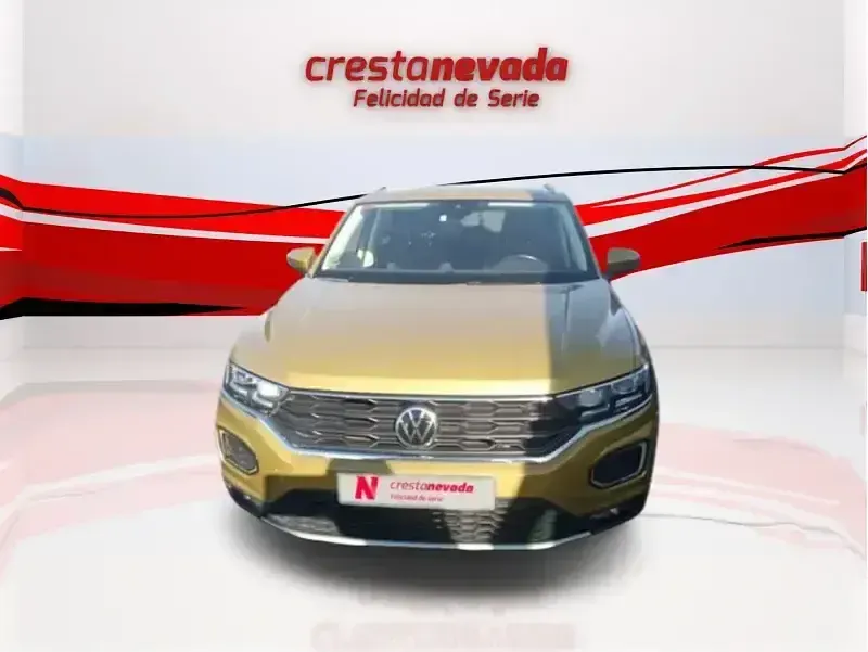 Usado VW T-Roc Advance 150 CV (110 kW) 2021 Amarillo SUV