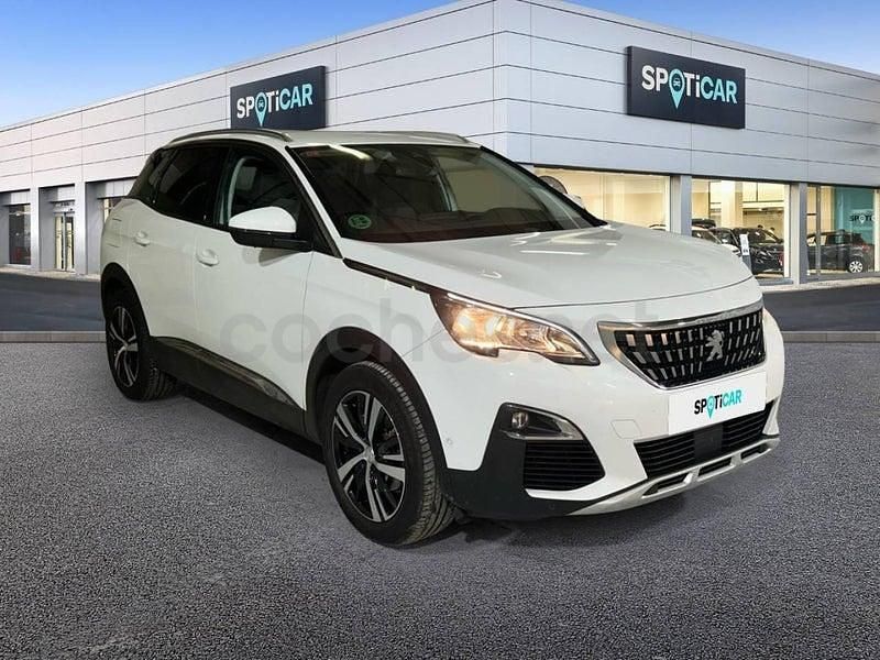 Usado Peugeot 3008 Allure 130 CV (95 kW) 2019 Blanco SUV