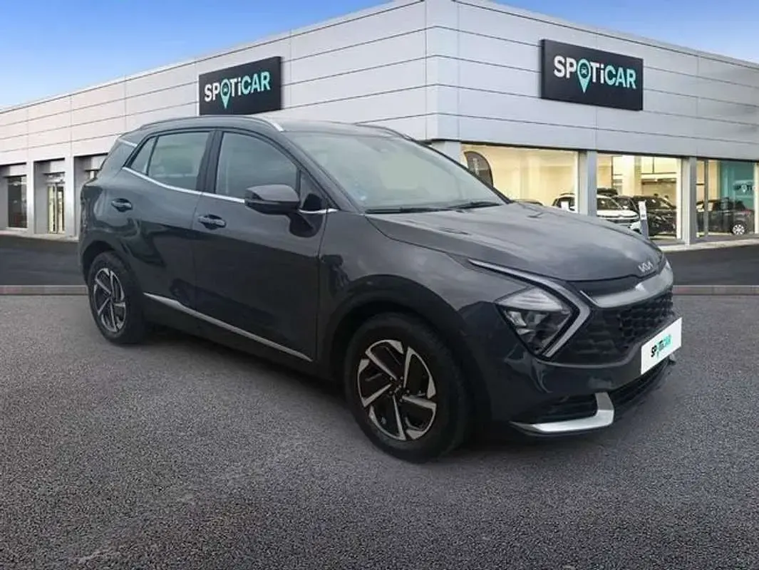 Usado Kia Sportage 150 CV (110 kW) 2022 Gris SUV