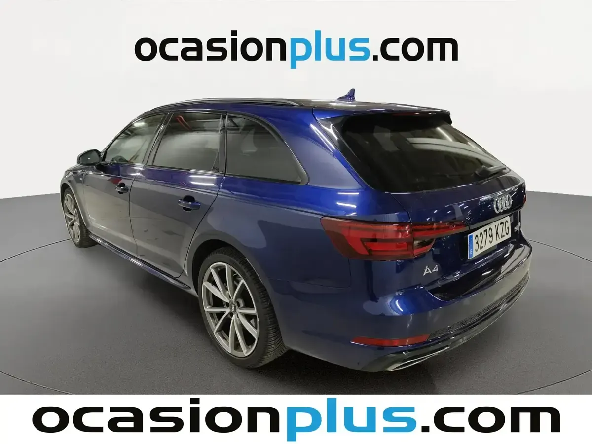 Usado Audi A4 S-Line 150 CV (110 kW) 2019 Azul Familiar