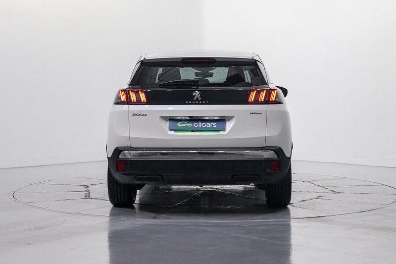 Usado Peugeot 3008 Allure 225 CV (165 kW) 2022 Blanco SUV