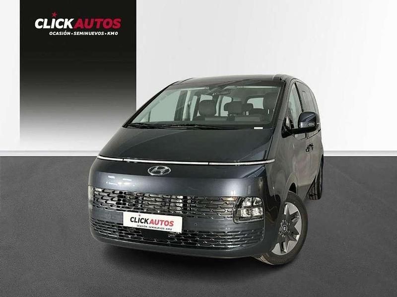 Gris Usado 2023 Hyundai Staria Van | 35.900 € (Buen precio) - Imagen 1/4