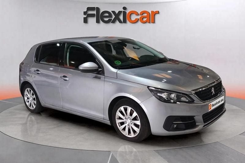 Gris Usado 2020 Peugeot 308 Style Utilitario | 9290 € (Precio justo) - Imagen 1/4