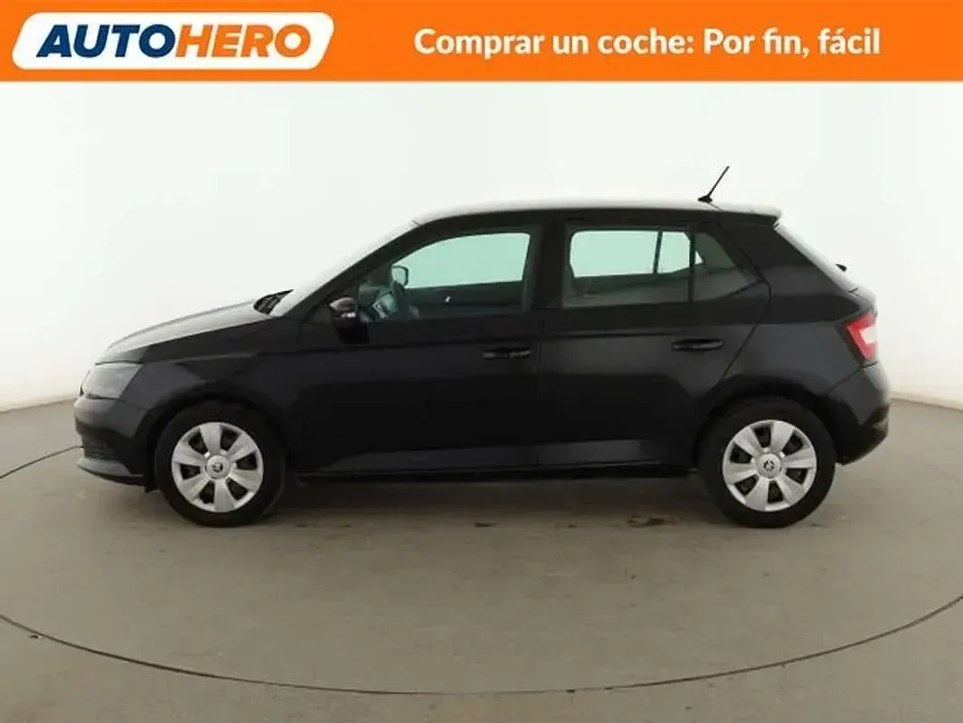 Usado Skoda Fabia Ambition 75 CV (55 kW) 2016 Negro Utilitario
