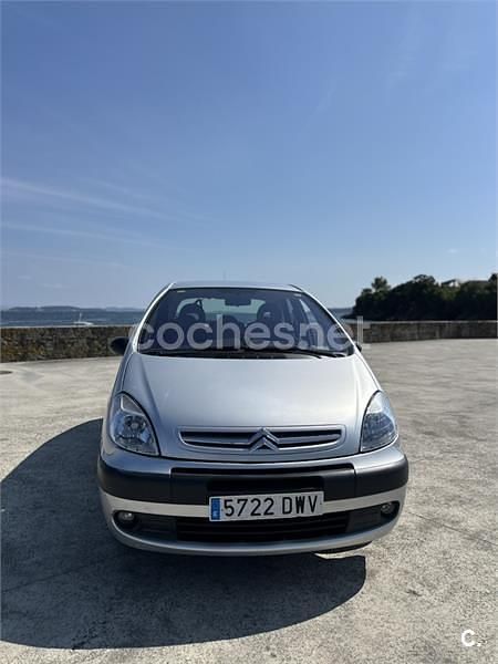 Gris / plata Usado 2006 Citroën Xsara Picasso Monovolumen | 2600 € (Buen precio) - Imagen 1/4
