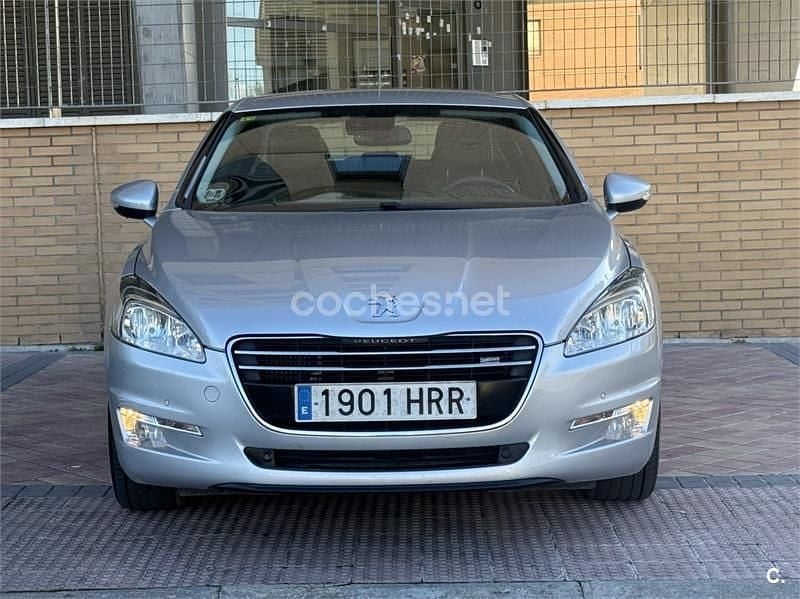 Usado Peugeot 508 Allure 115 CV (84 kW) 2013 Gris / plata Berlina