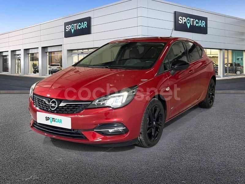 Rojo Usado 2021 Opel Astra Design & Tech Berlina | 13.295 € (Buen precio) - Imagen 1/4