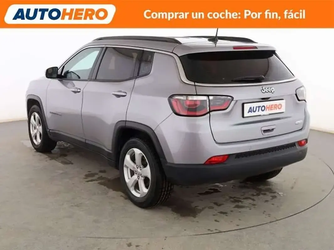 Usado Jeep Compass Longitude 140 CV (102 kW) 2019 Gris SUV