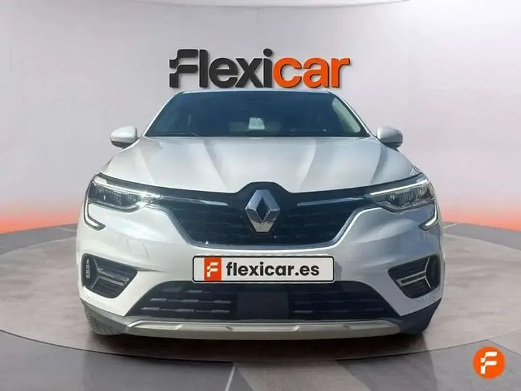 Usado Renault Arkana Zen 145 CV (106 kW) 2022 Blanco SUV