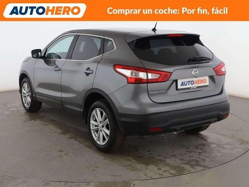 Usado Nissan Qashqai Tekna 116 CV (85 kW) 2017 Gris SUV