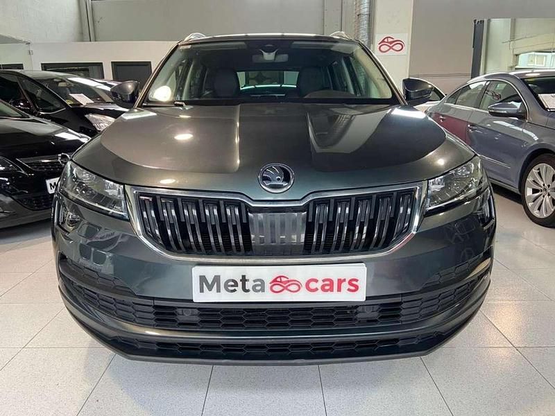Usado Skoda Karoq Ambition 150 CV (110 kW) 2018 Gris / plata SUV