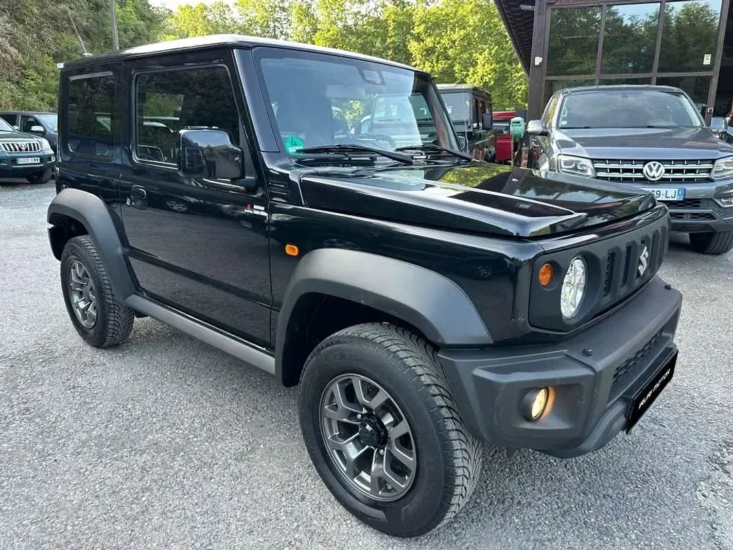 Usado Suzuki Jimny 102 CV (75 kW) 2020 Negro SUV
