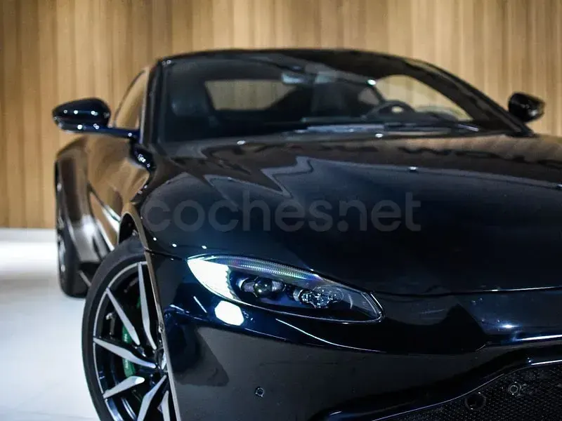 Usado Aston Martin V8 Vantage 510 CV (375 kW) 2019 Negro Coupe