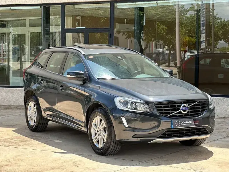 Usado Volvo XC60 Kinetic 190 CV (139 kW) 2016 Azul SUV