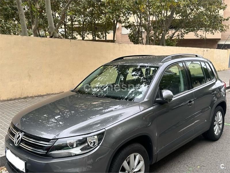 Usado VW Tiguan 110 CV (80 kW) 2013 Gris / plata SUV