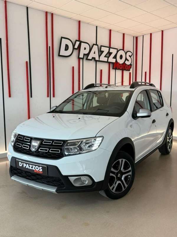 Blanco Usado 2018 Dacia Sandero Essentiel Utilitario | 11.999 € (Caro) - Imagen 1/4