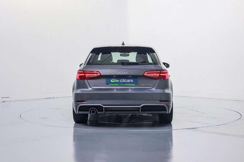 Usado Audi A3 Sportback S-Line 116 CV (85 kW) 2019 Gris Utilitario